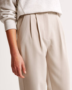 KELLY | Wide Legged Trousers